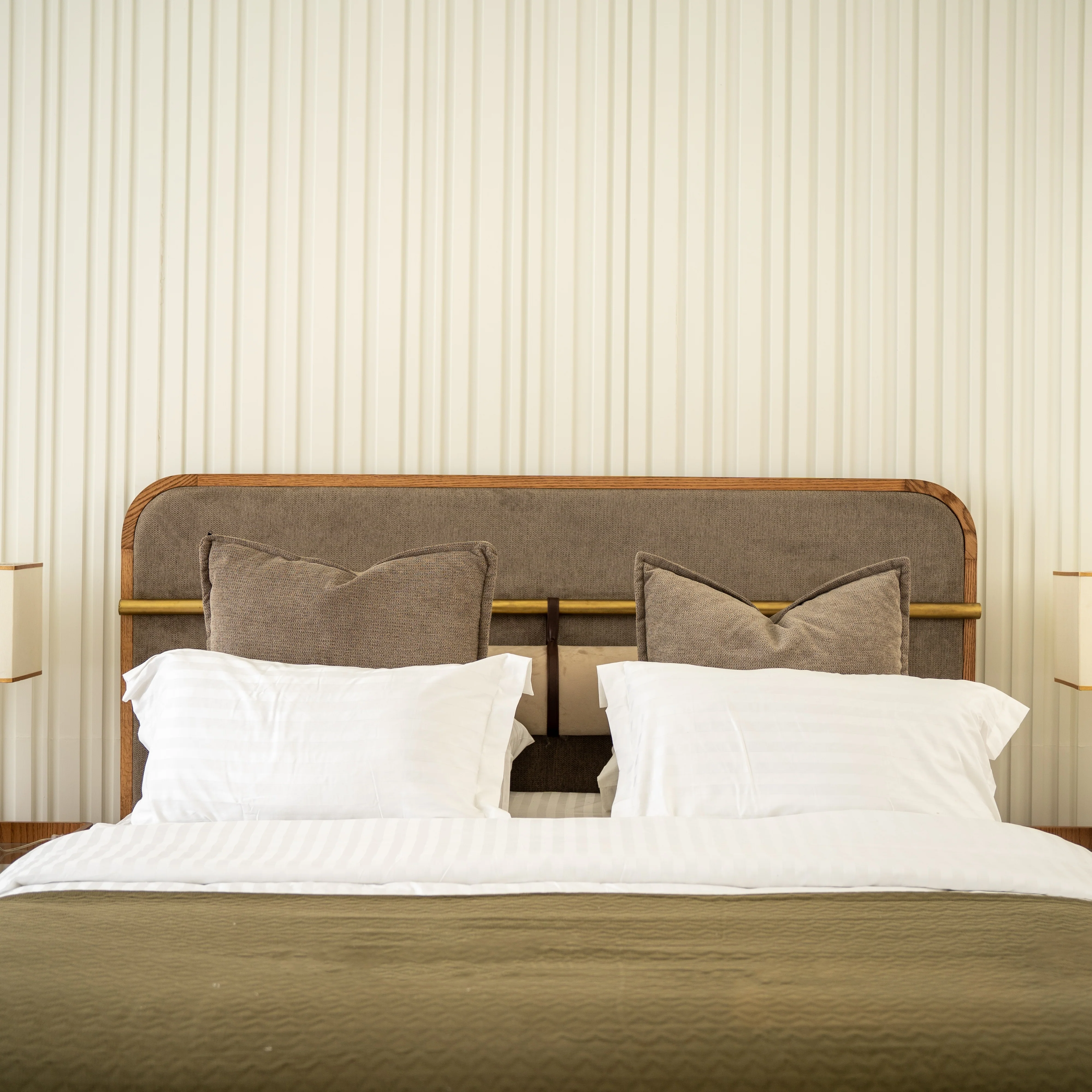 BOLSTER BED - Image 3