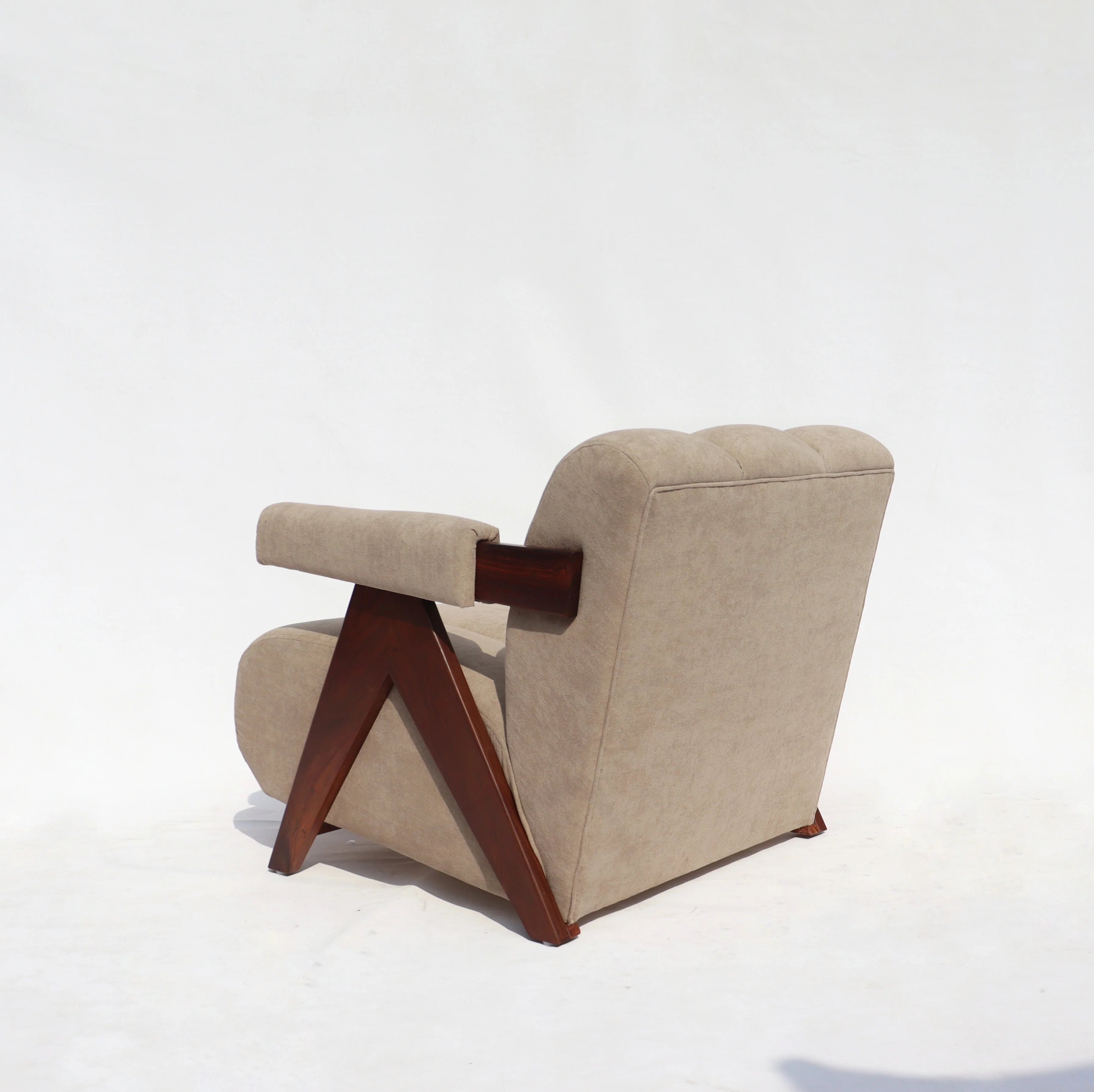 PIERRE LOUNGE CHAIR - Image 2