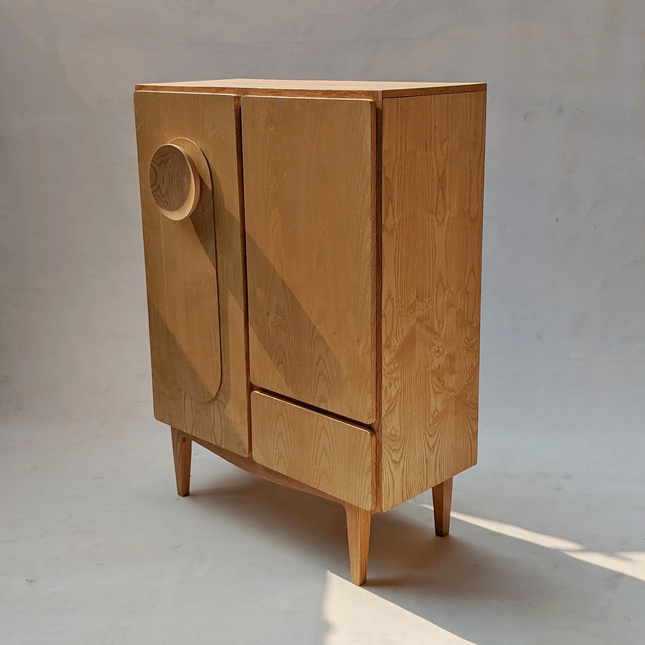 THE DOT CABINET - Image 3