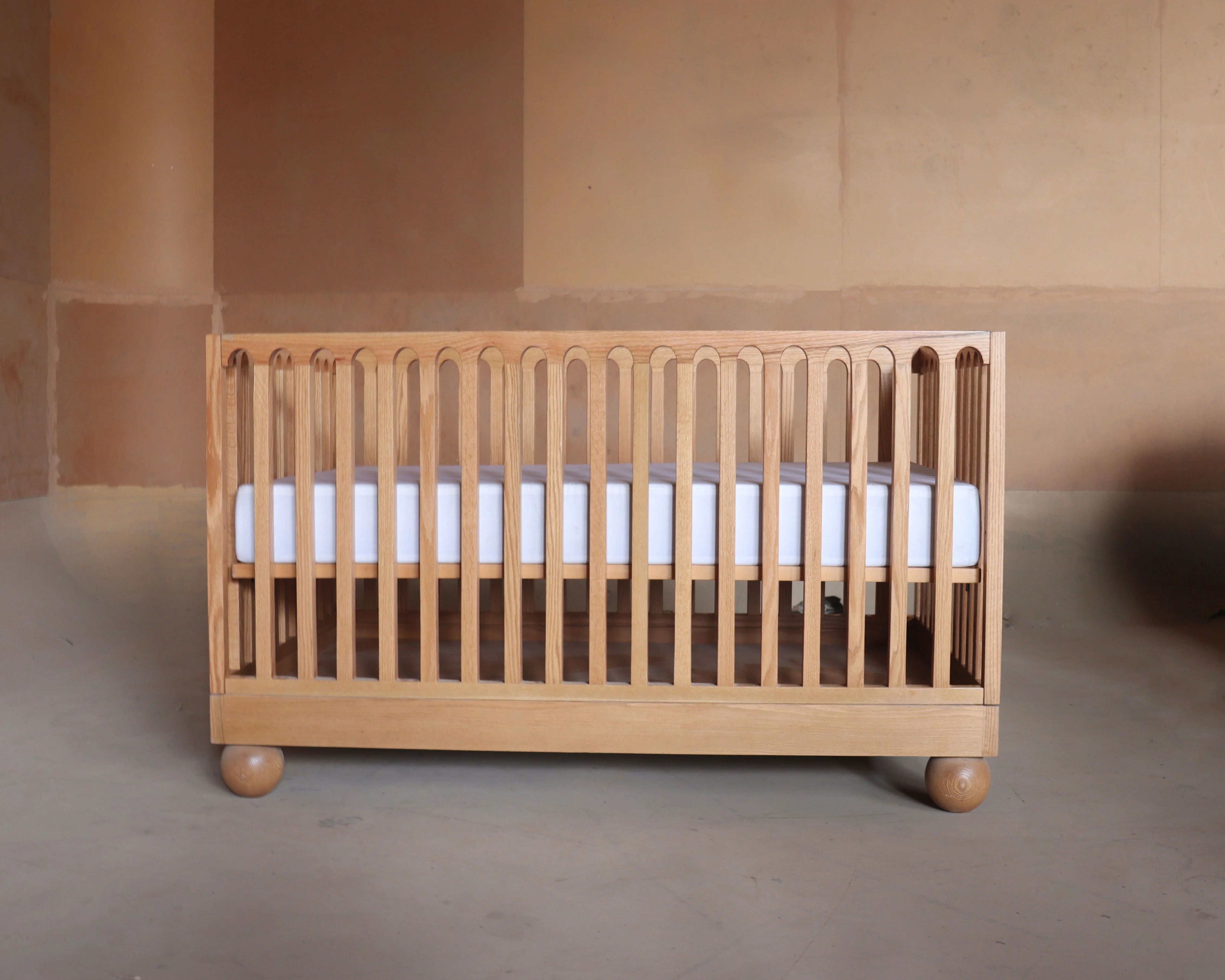 YARA CONVERTIBLE CRIB - Image 5